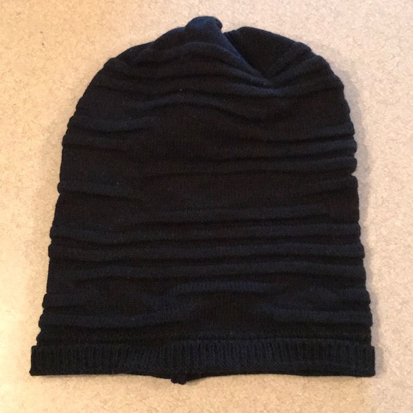 Slouchy Winter Hat - Picture 3 of 3